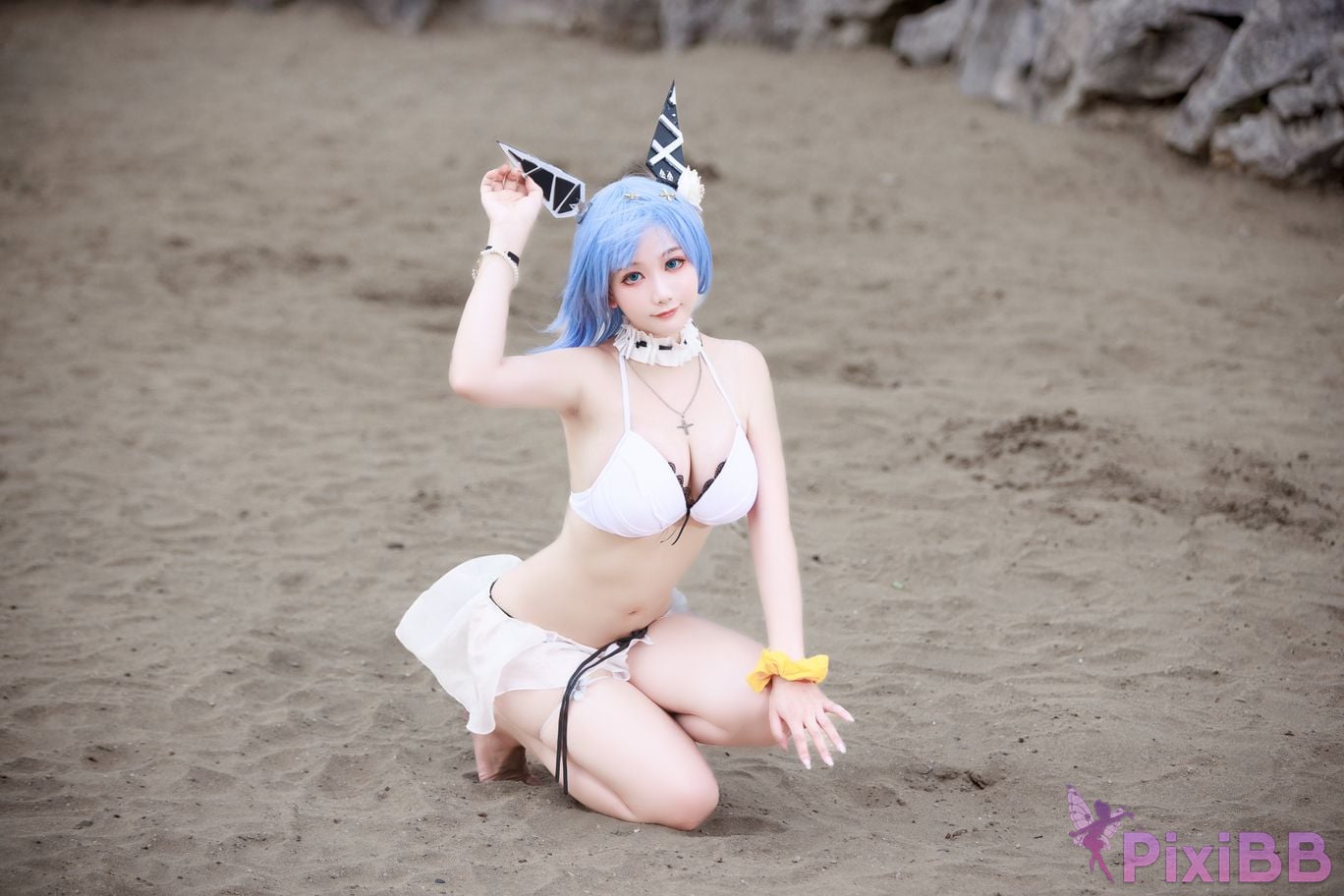 Cosplayer A Xuexue azur lane Gascogne swimwear PixiBB.COM 010