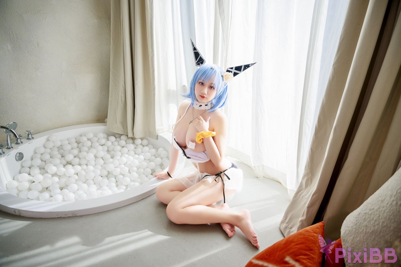 Cosplayer A Xuexue azur lane Gascogne swimwear PixiBB.COM 015