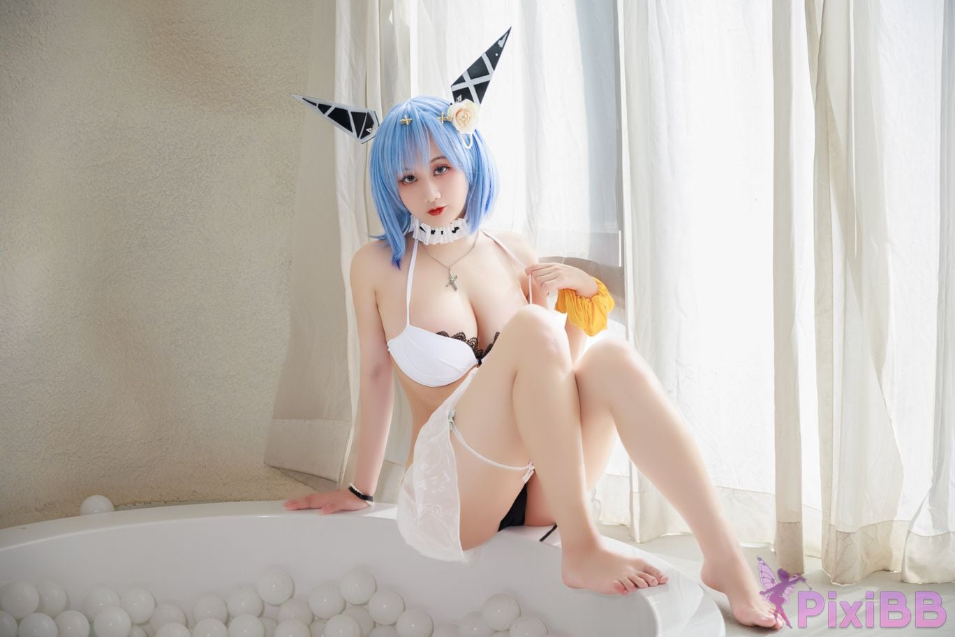 Cosplayer A Xuexue azur lane Gascogne swimwear PixiBB.COM 021