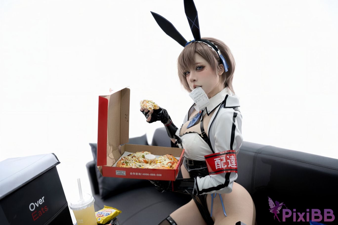 Cosplayer Zhiyue Etsu ko Takeaway Rabbit PixiBB.COM 011