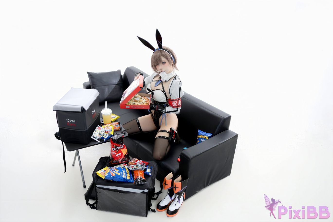 Cosplayer Zhiyue Etsu ko Takeaway Rabbit PixiBB.COM 014