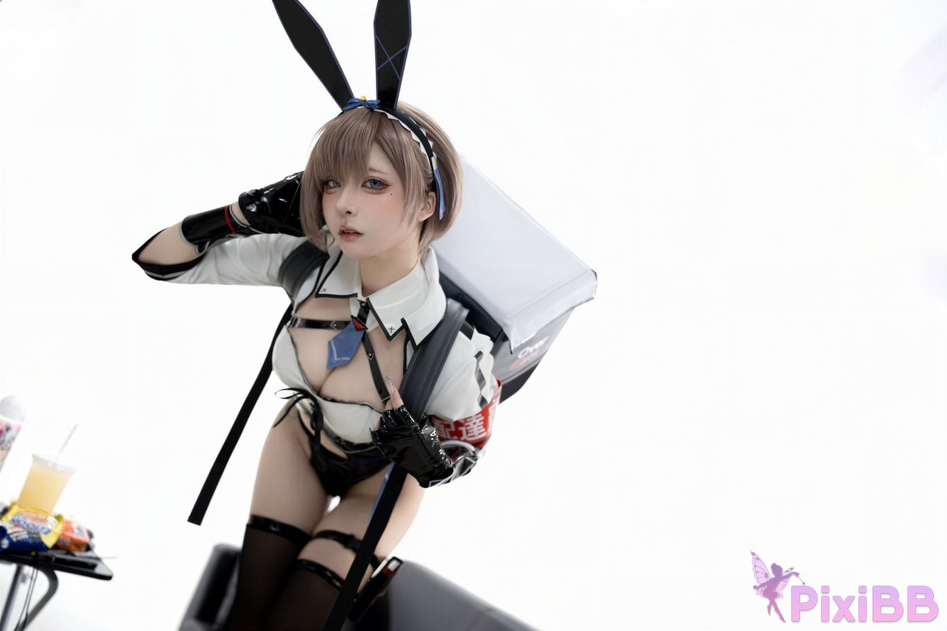 Cosplayer Zhiyue Etsu ko Takeaway Rabbit PixiBB.COM 020
