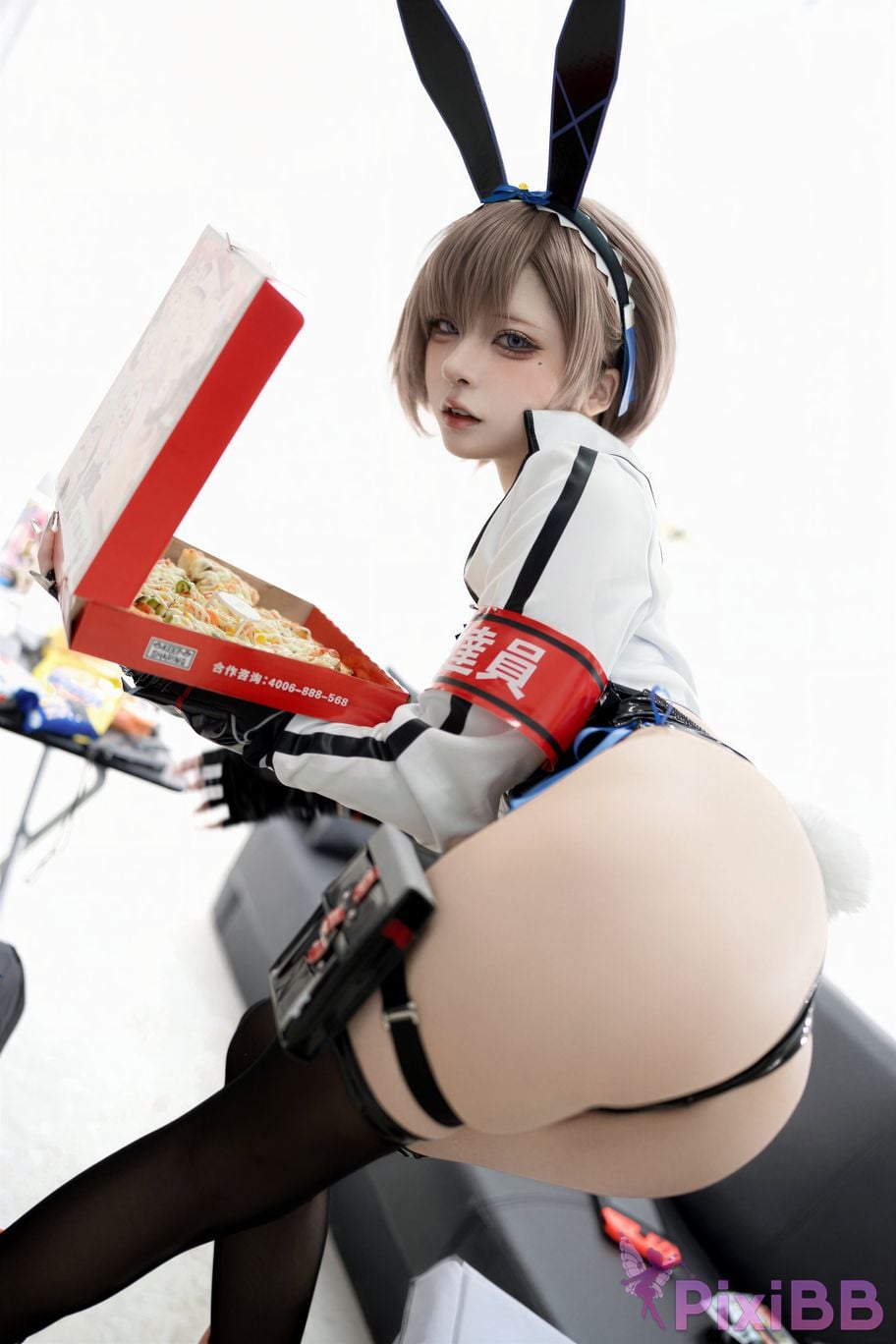 Cosplayer Zhiyue Etsu ko Takeaway Rabbit PixiBB.COM 025