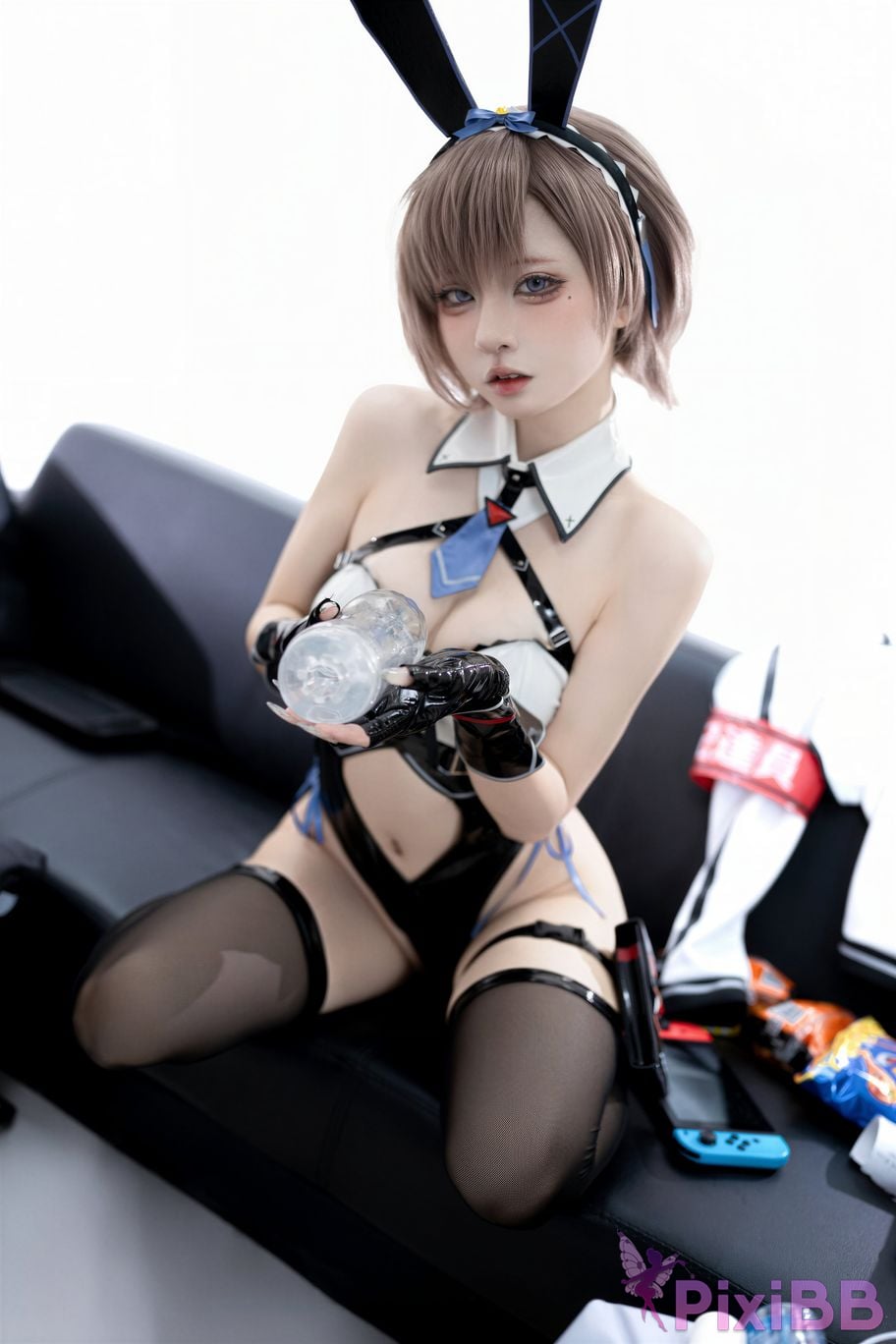 Cosplayer Zhiyue Etsu ko Takeaway Rabbit PixiBB.COM 061