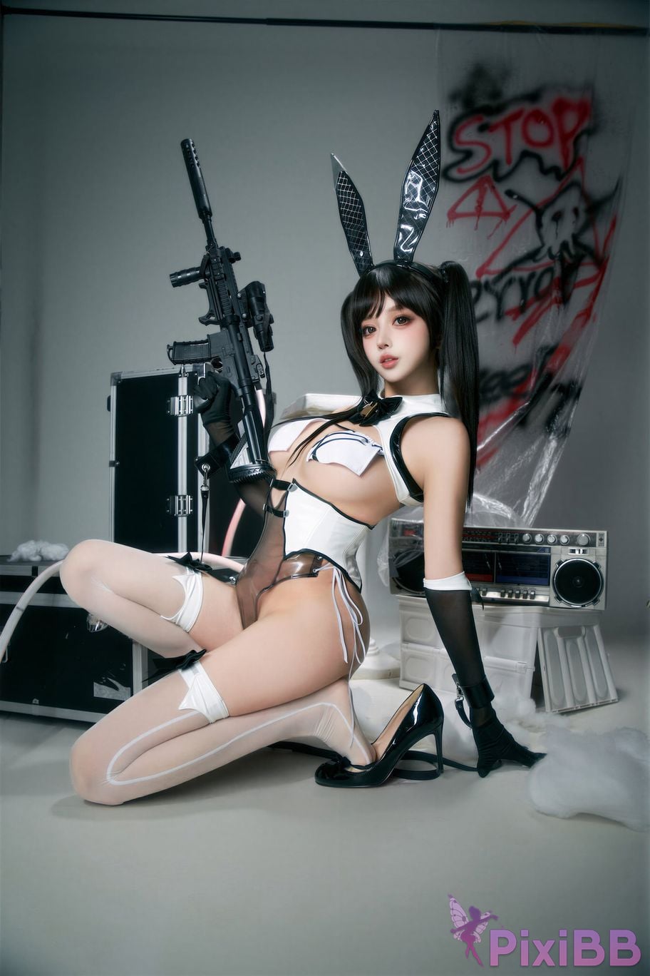 Cosplayer Expired rice noodles Nikke goddess of victory bey sparkle bunny girl PixiBB.COM 041