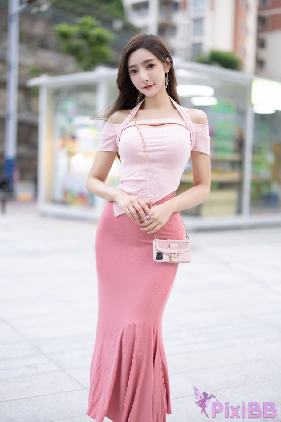 No watermark for in app purchases Wang Xinyao Yanni Pink top and skirt with baby cow PixiBB.COM 001