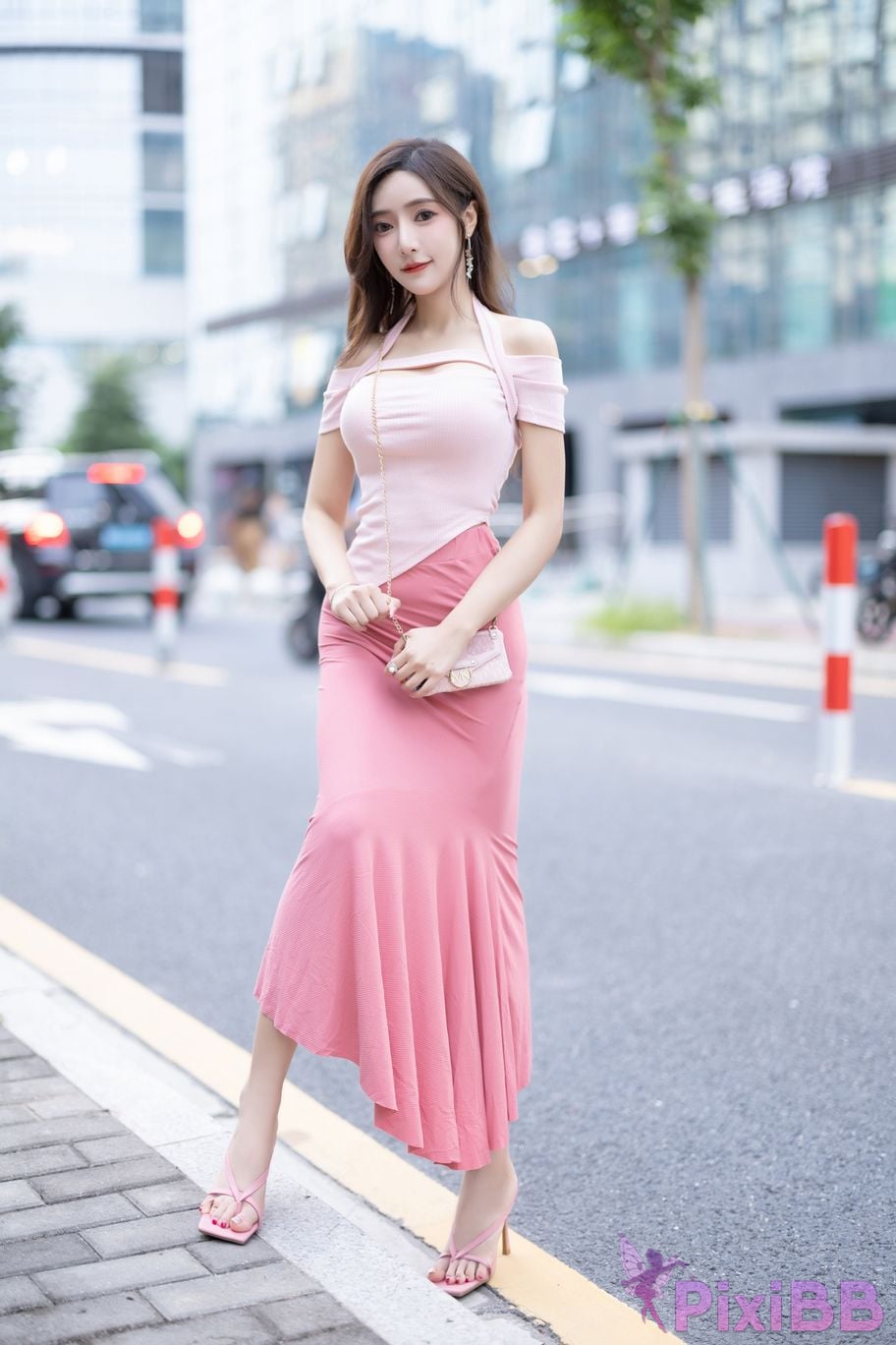 No watermark for in app purchases Wang Xinyao Yanni Pink top and skirt with baby cow PixiBB.COM 010