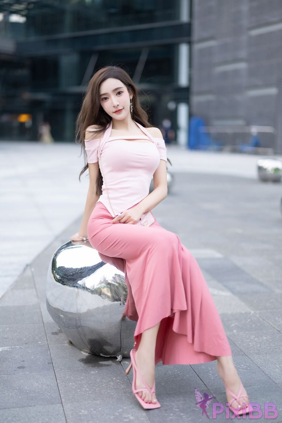 No watermark for in app purchases Wang Xinyao Yanni Pink top and skirt with baby cow PixiBB.COM 015