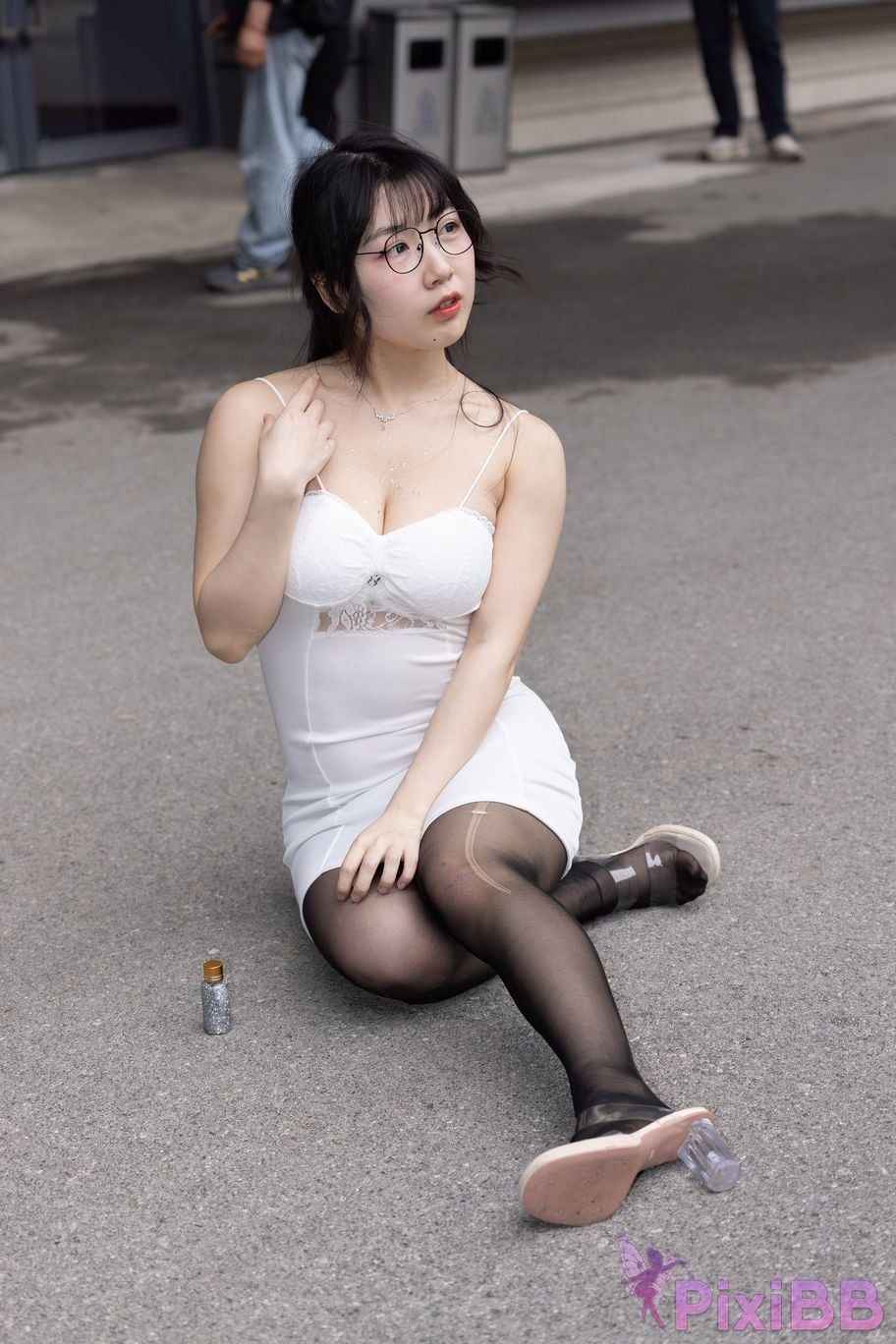 Featured Street Photography Works No.5795 Plump Ke Tang Xiao Yuan black stockings jade feet PixiBB.COM 089