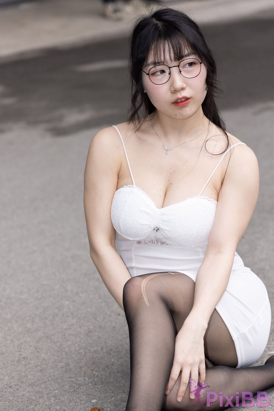 Featured Street Photography Works No.5795 Plump Ke Tang Xiao Yuan black stockings jade feet PixiBB.COM 091