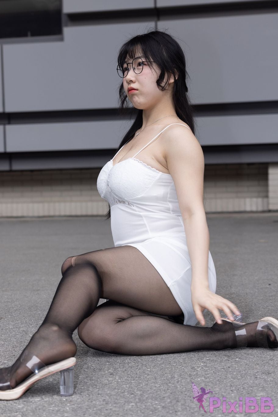 Featured Street Photography Works No.5795 Plump Ke Tang Xiao Yuan black stockings jade feet PixiBB.COM 221