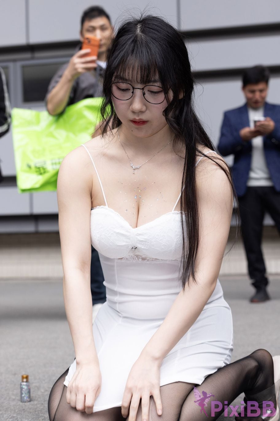 Featured Street Photography Works No.5795 Plump Ke Tang Xiao Yuan black stockings jade feet PixiBB.COM 355
