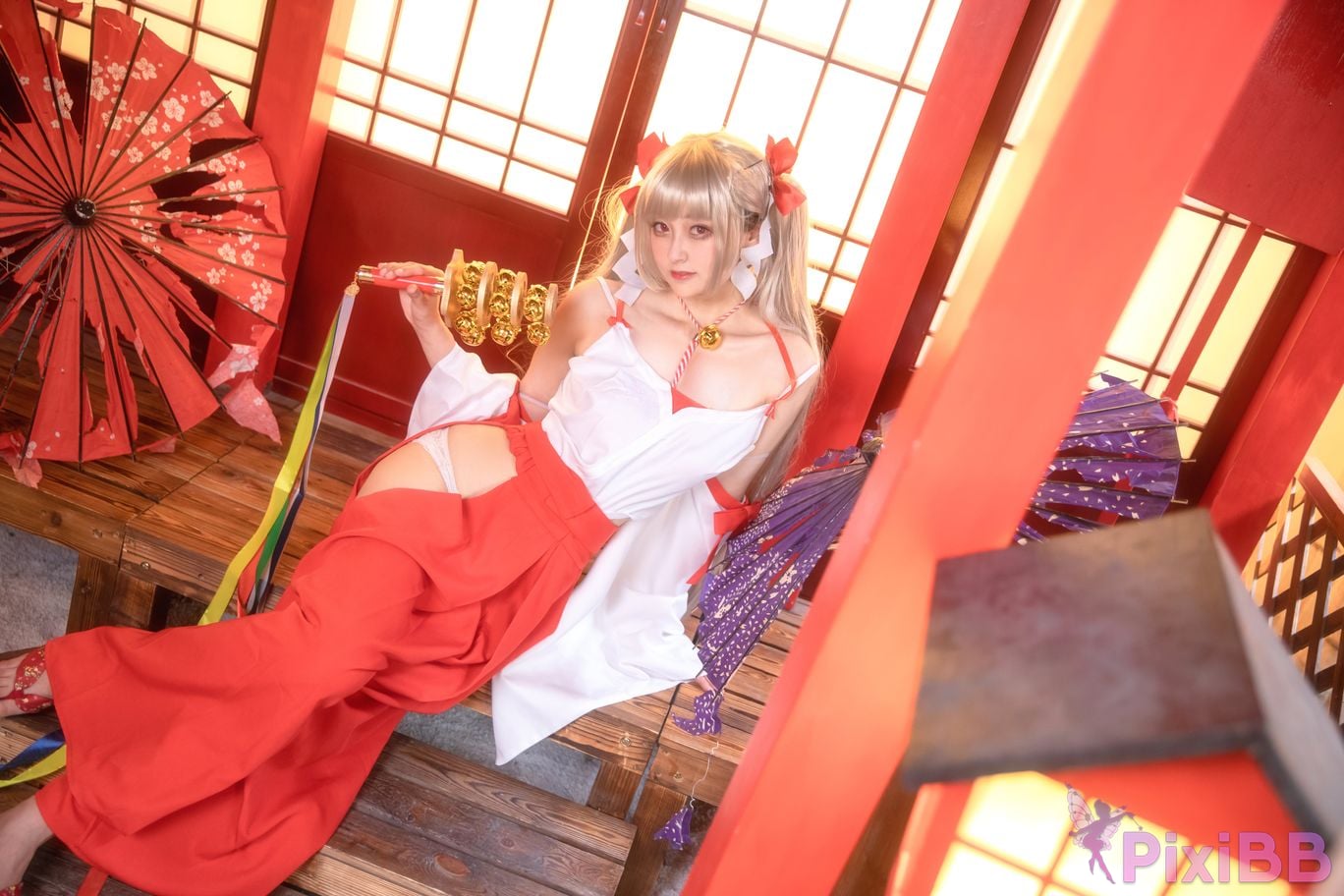 Cosplayer Luisa zero yarn azur lane Awesome shrine maiden PixiBB.COM 004