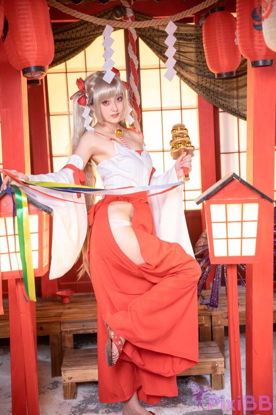 Cosplayer Luisa zero yarn azur lane Awesome shrine maiden PixiBB.COM 007