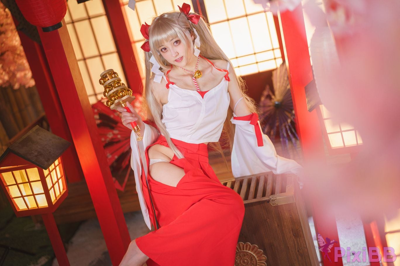 Cosplayer Luisa zero yarn azur lane Awesome shrine maiden PixiBB.COM 011
