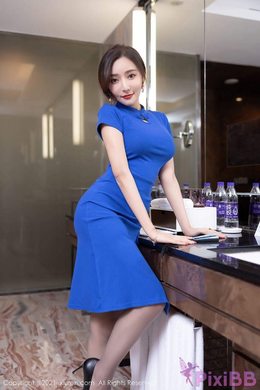XIUREN No.4242 Yanni Wang Xin Yao PixiBB.COM 004