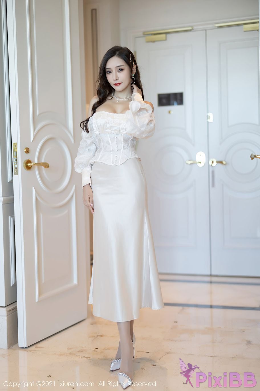 XIUREN No.4136 Yanni Wang Xin Yao PixiBB.COM 002