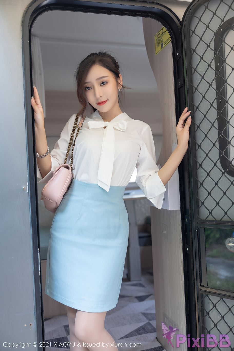 XiaoYu Vol.635 Yanni Wang Xin Yao PixiBB.COM 014