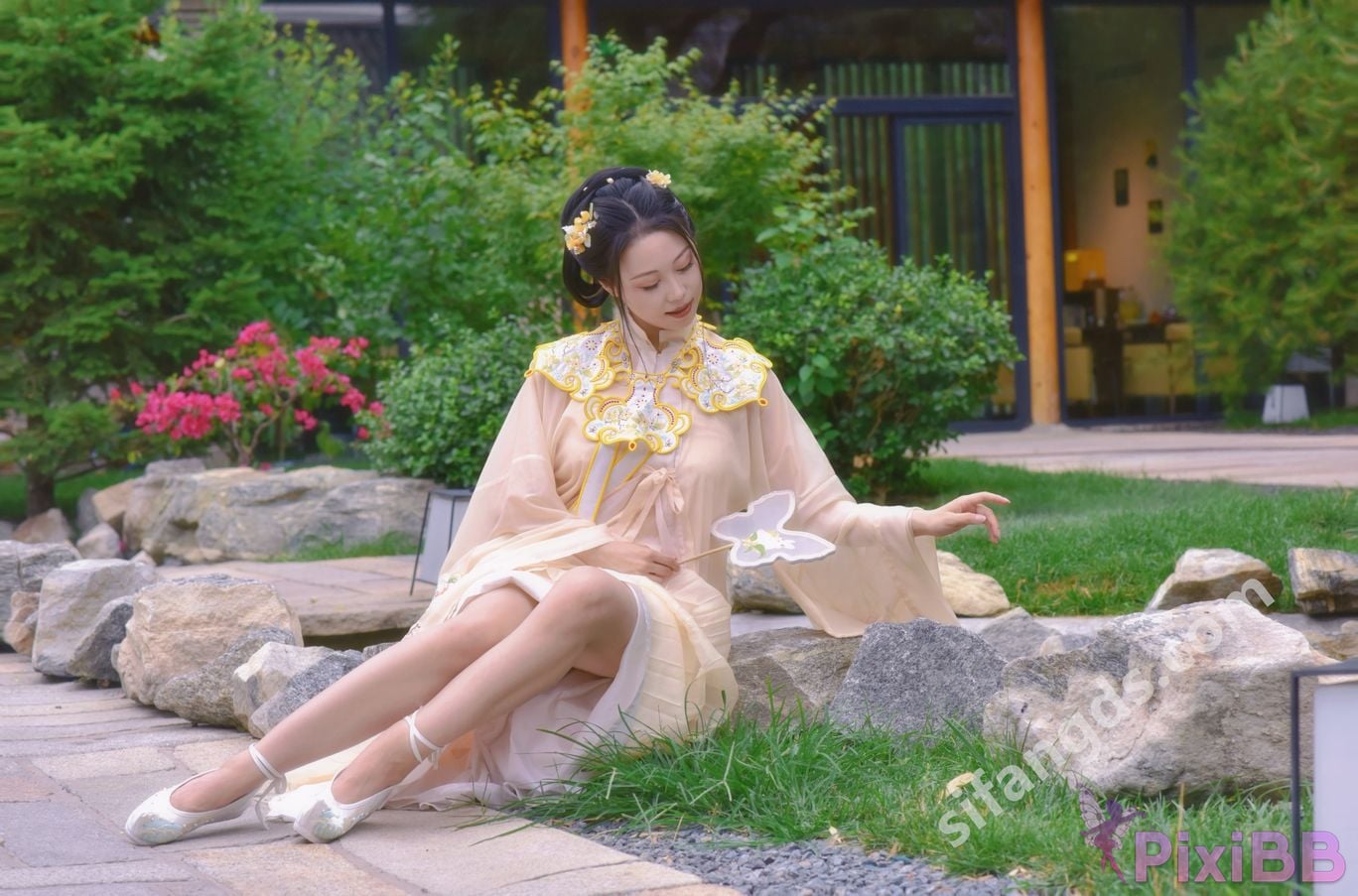 XR Uncensored Qing miao R18 25 and PixiBB.COM 100