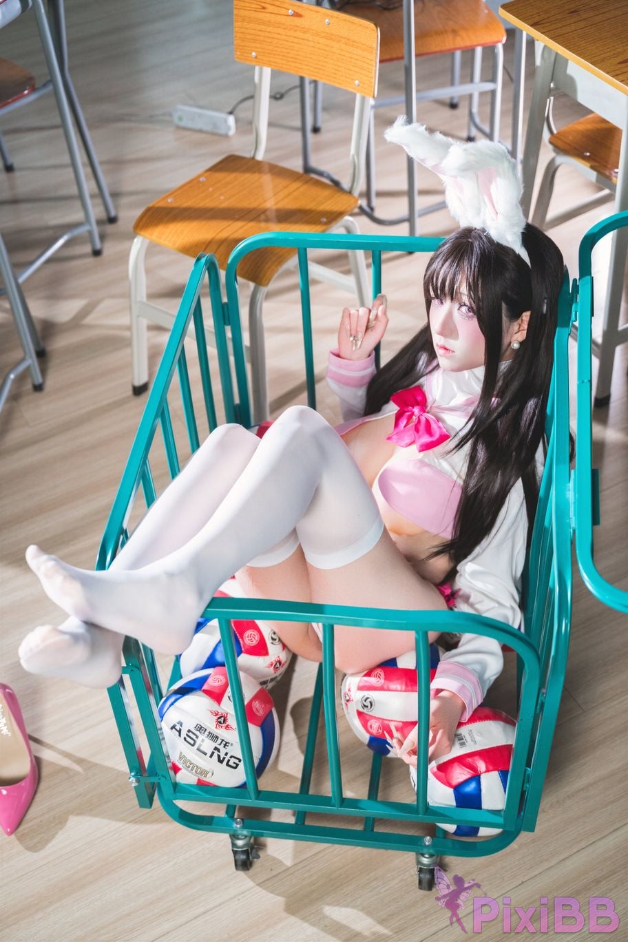 Cosplayer Shuangmu Fusu Blue Archive Uno Sakura JK bunny girl PixiBB.COM 006