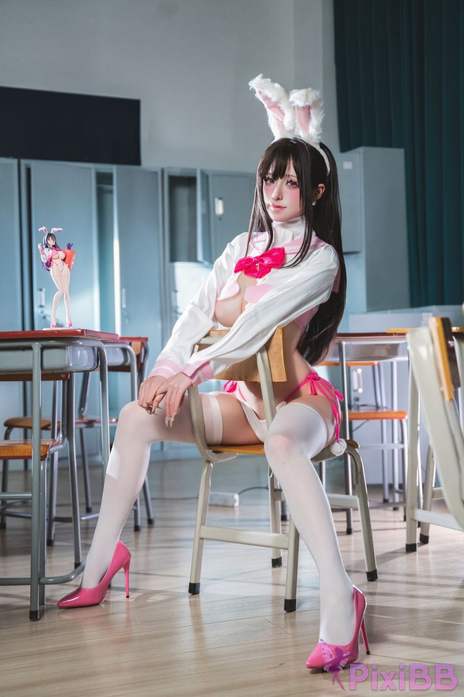 Cosplayer Shuangmu Fusu Blue Archive Uno Sakura JK bunny girl PixiBB.COM 034