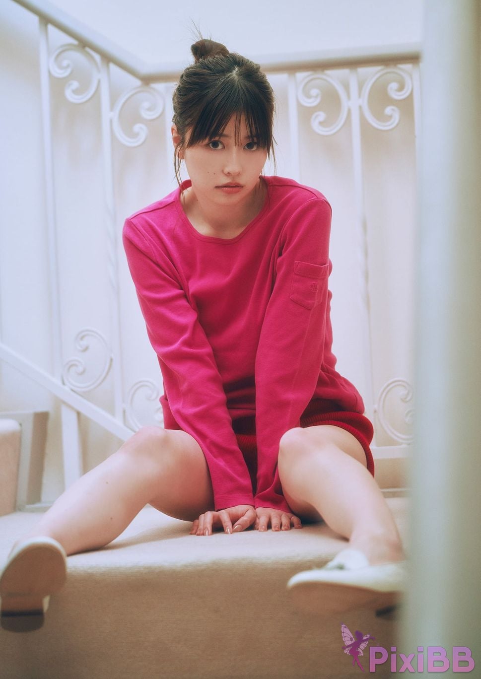 Japanese Idol Yuzuha Saeki Lo fi Girl PixiBB.COM 034