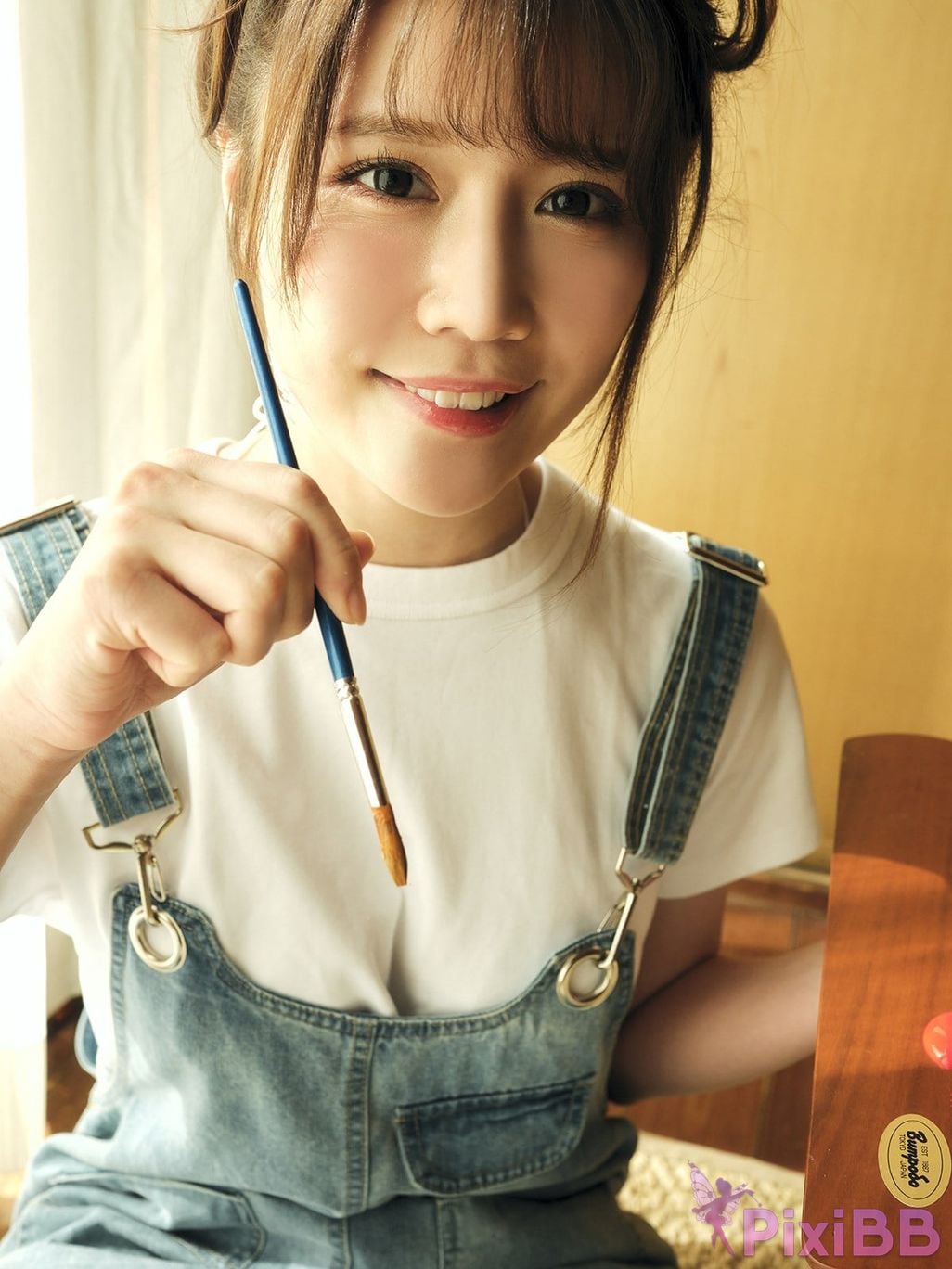 Japanese Idol Yuka Kohinata sabra net e Book COVER DX Flowers blooming in the sun PixiBB.COM 035