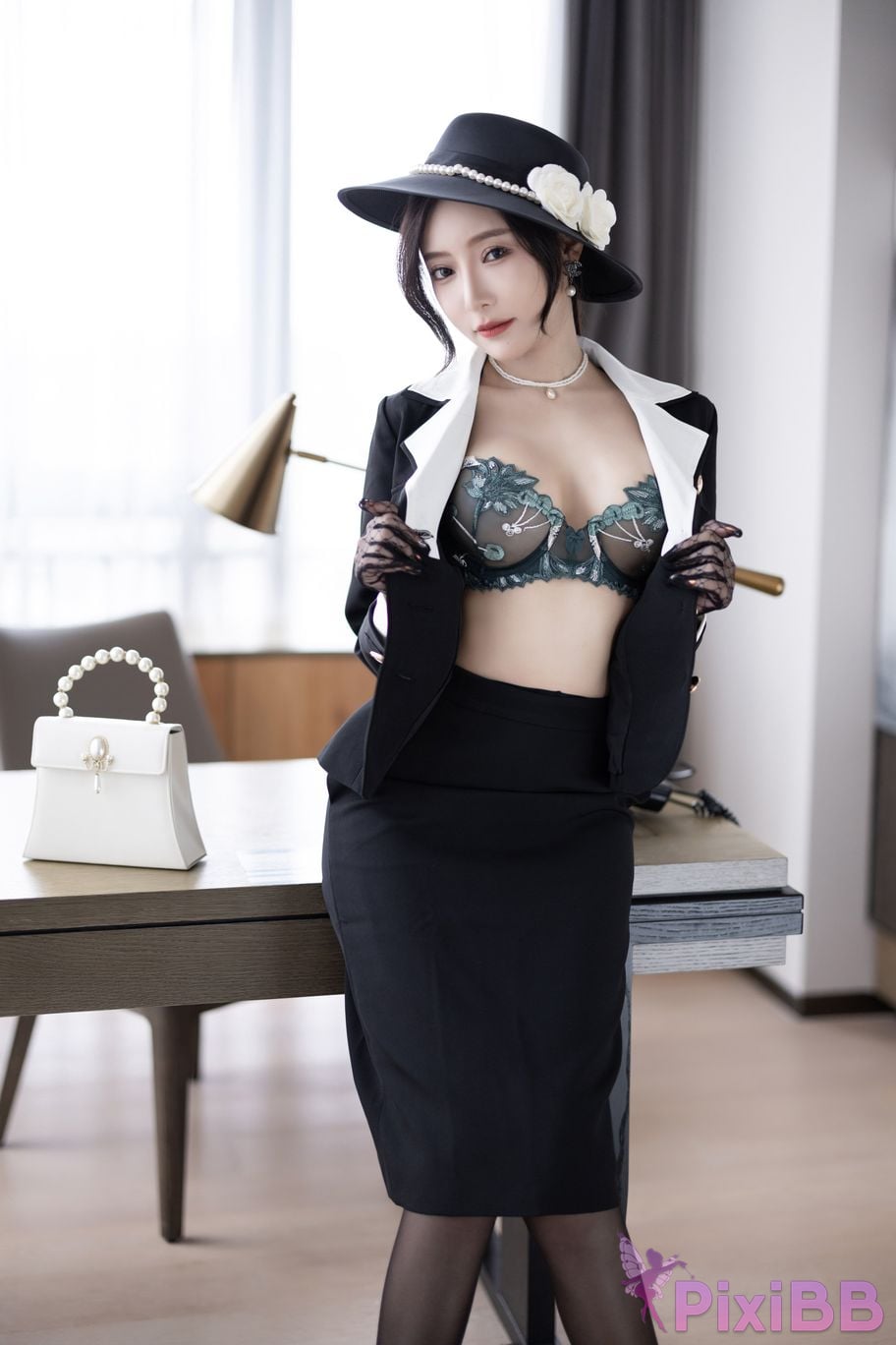 No watermark for in app purchases Wang Xinyao Yanni Black suit retro PixiBB.COM 012