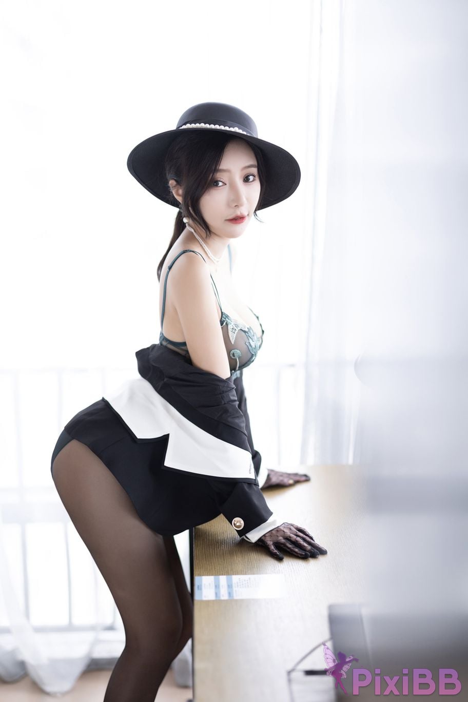 No watermark for in app purchases Wang Xinyao Yanni Black suit retro PixiBB.COM 031