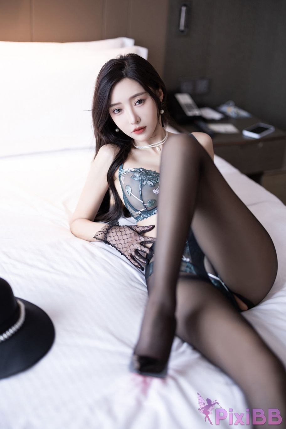 No watermark for in app purchases Wang Xinyao Yanni Black suit retro PixiBB.COM 045