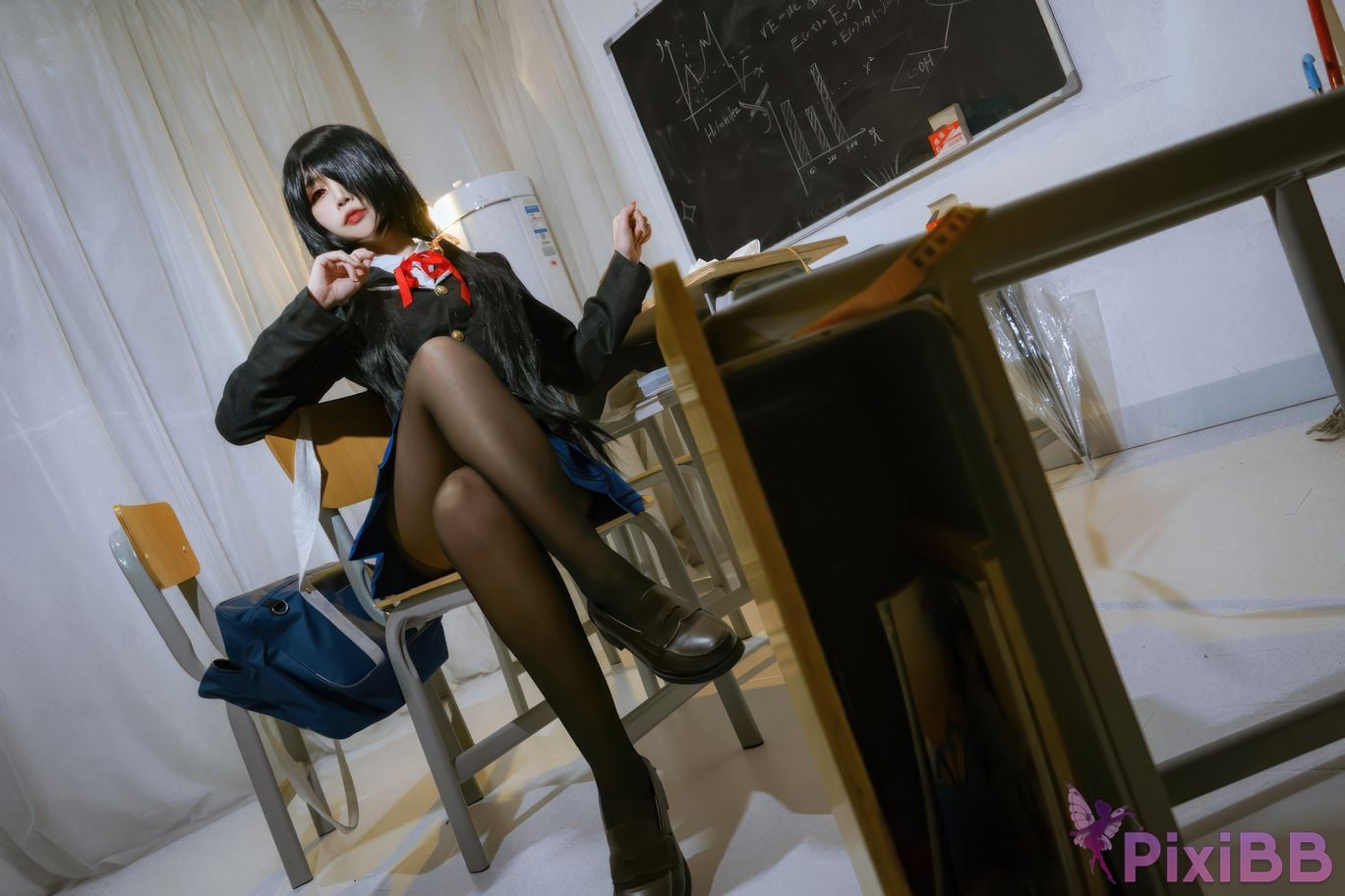 Cosplayer Second Assistant Nisa Tokisaki Kurumi uniform PixiBB.COM 009