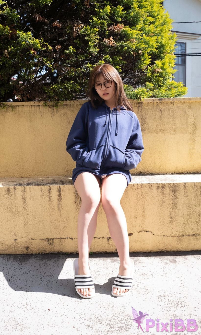 Japanese Idol Kasame Flower rain cape Digital only photo collection midday event PixiBB.COM 056