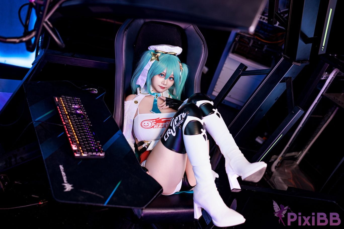 Cosplayer A Xuexue racing MIKU PixiBB.COM 016