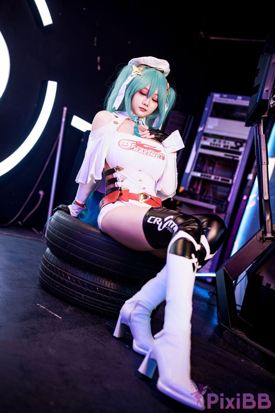 Cosplayer A Xuexue racing MIKU PixiBB.COM 019