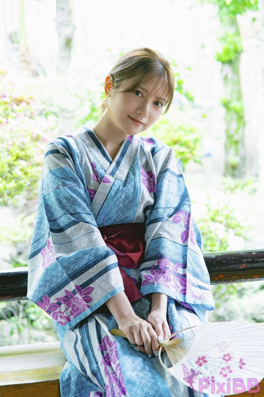 Japanese Idol Momotsuki Nashiko Shiko DMM Limited edition digital photo book The secret under yukata PixiBB.COM 004