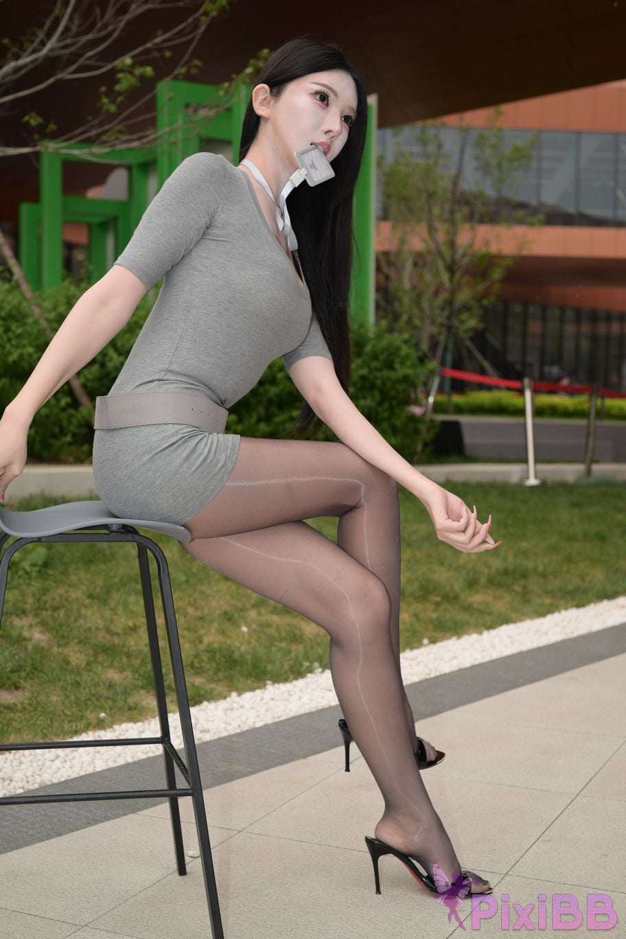 Featured Street Photography Works No.5805 Beautiful legs black silk Yeon hee PixiBB.COM 033