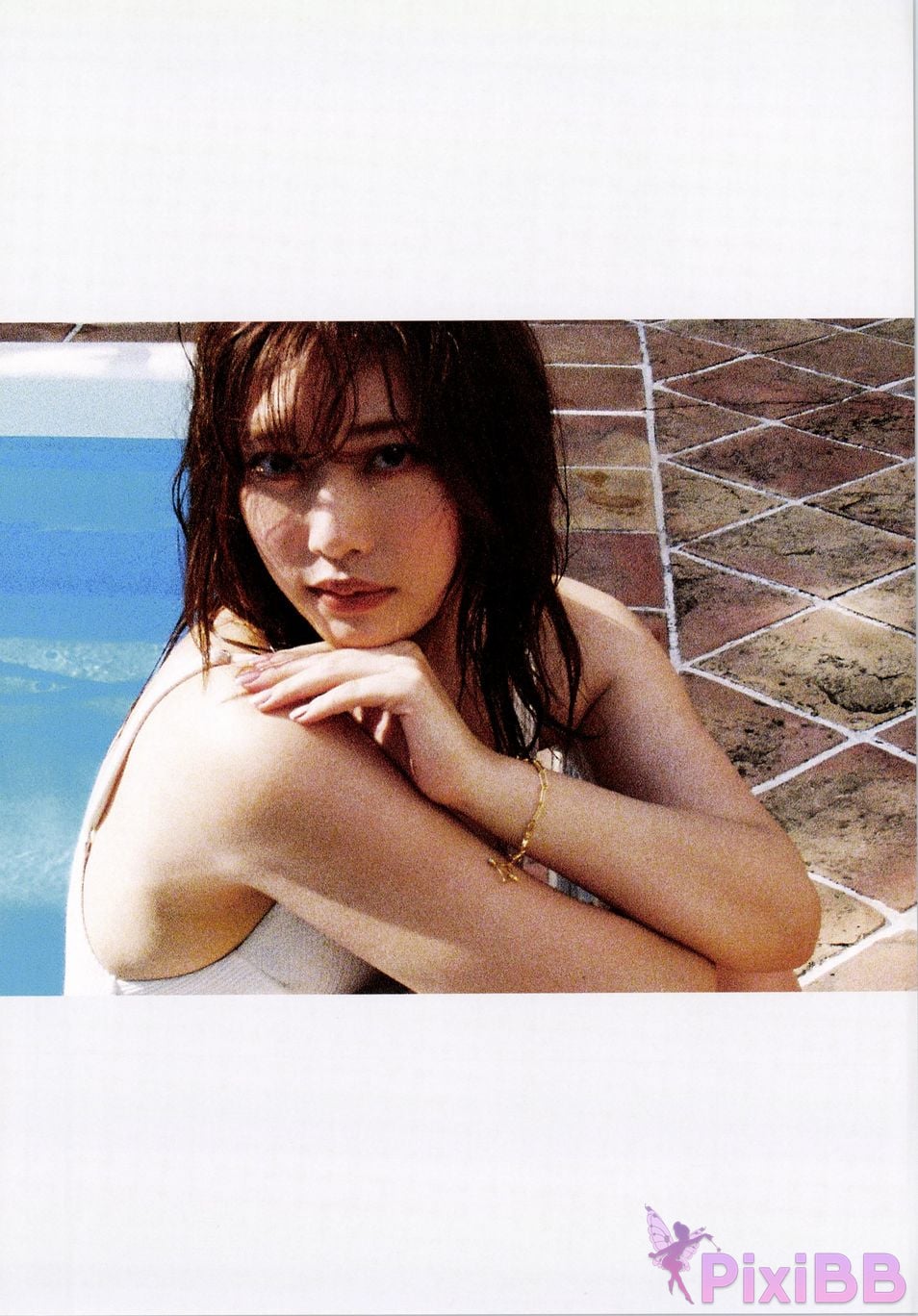 Japanese Idol Junna Ito yi teng chun nai Photo Album COIN PixiBB.COM 042