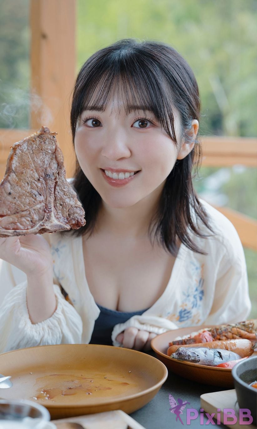 Japanese Idol Moe Toyota large increase photo collection Day by weekly play BOOK PixiBB.COM 102