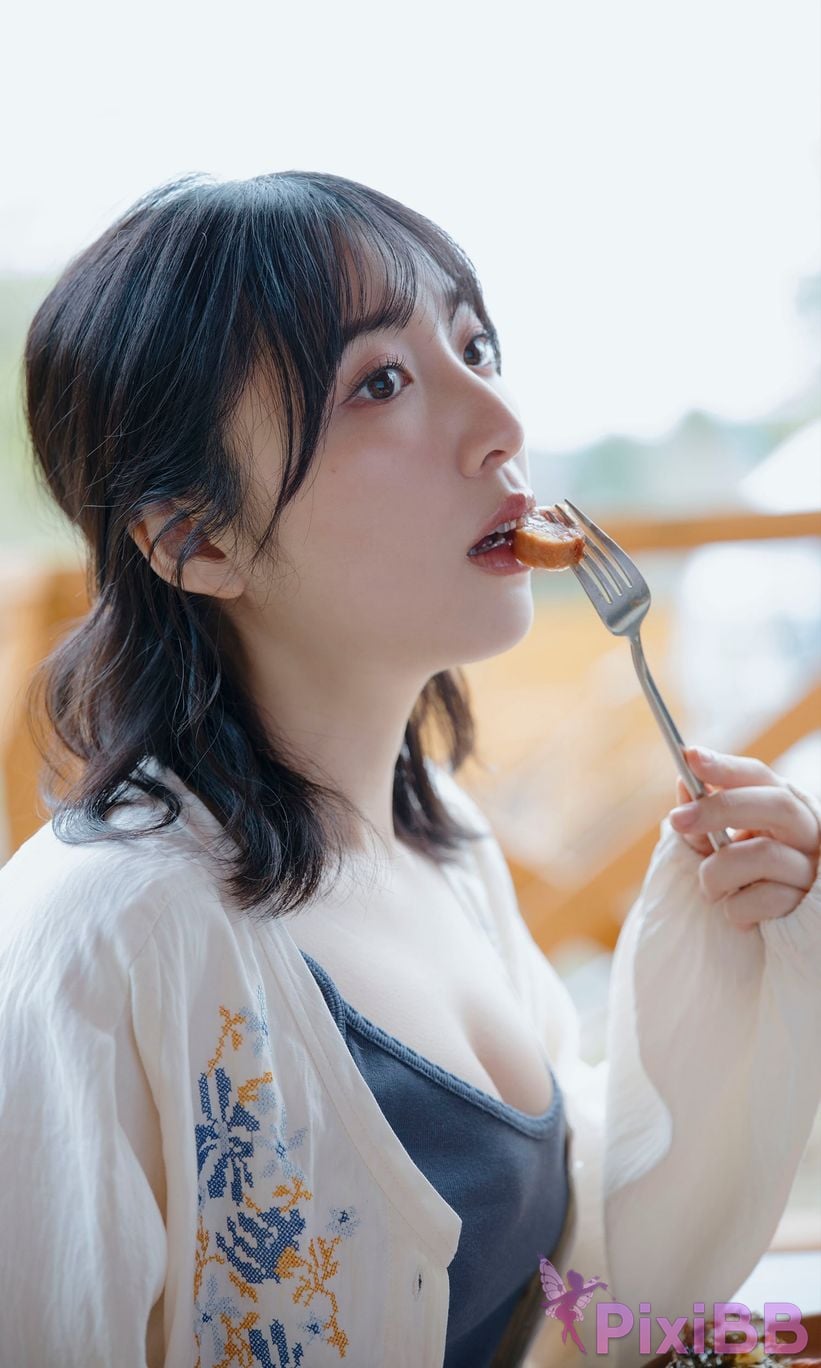 Japanese Idol Moe Toyota large increase photo collection Day by weekly play BOOK PixiBB.COM 106