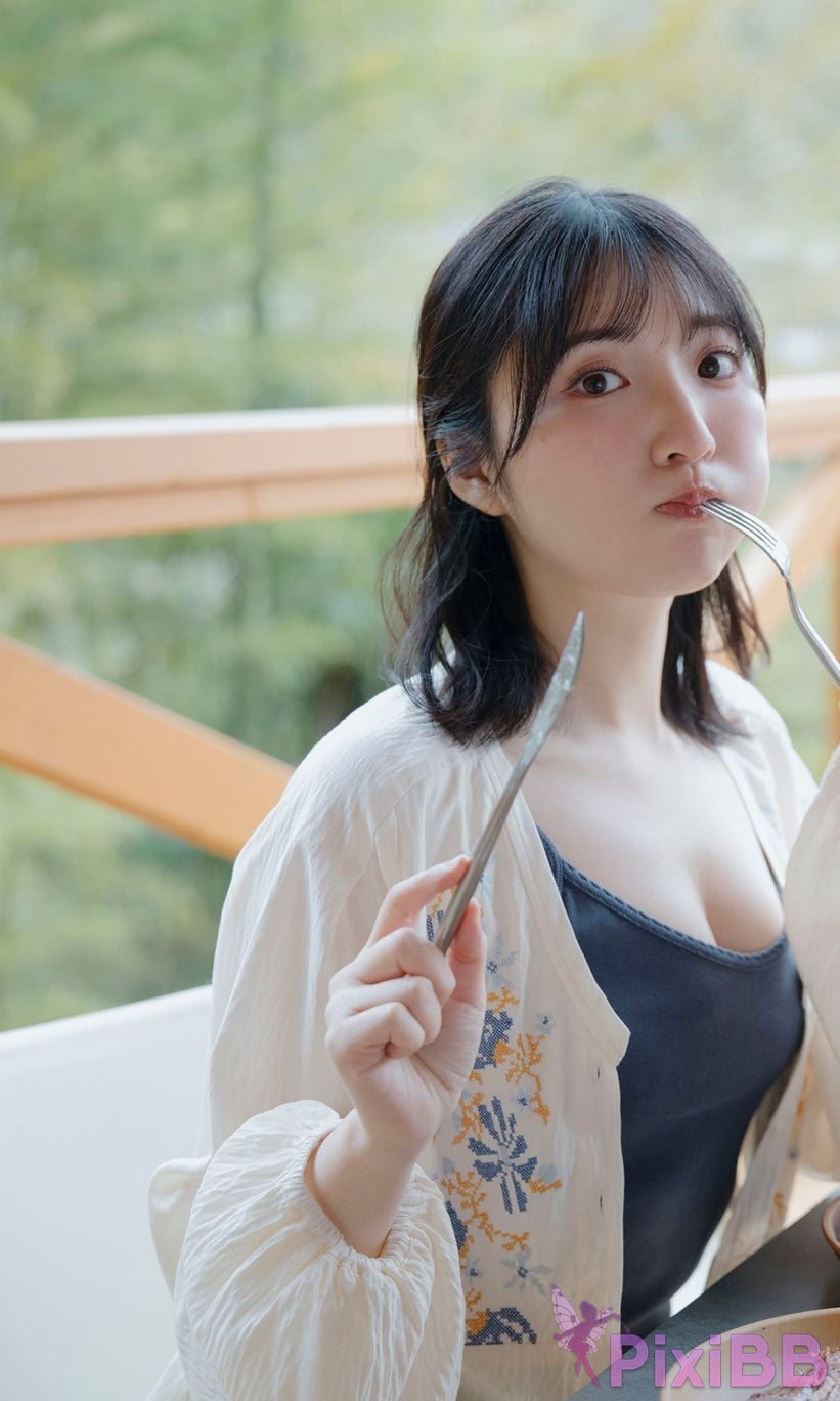 Japanese Idol Moe Toyota large increase photo collection Day by weekly play BOOK PixiBB.COM 111