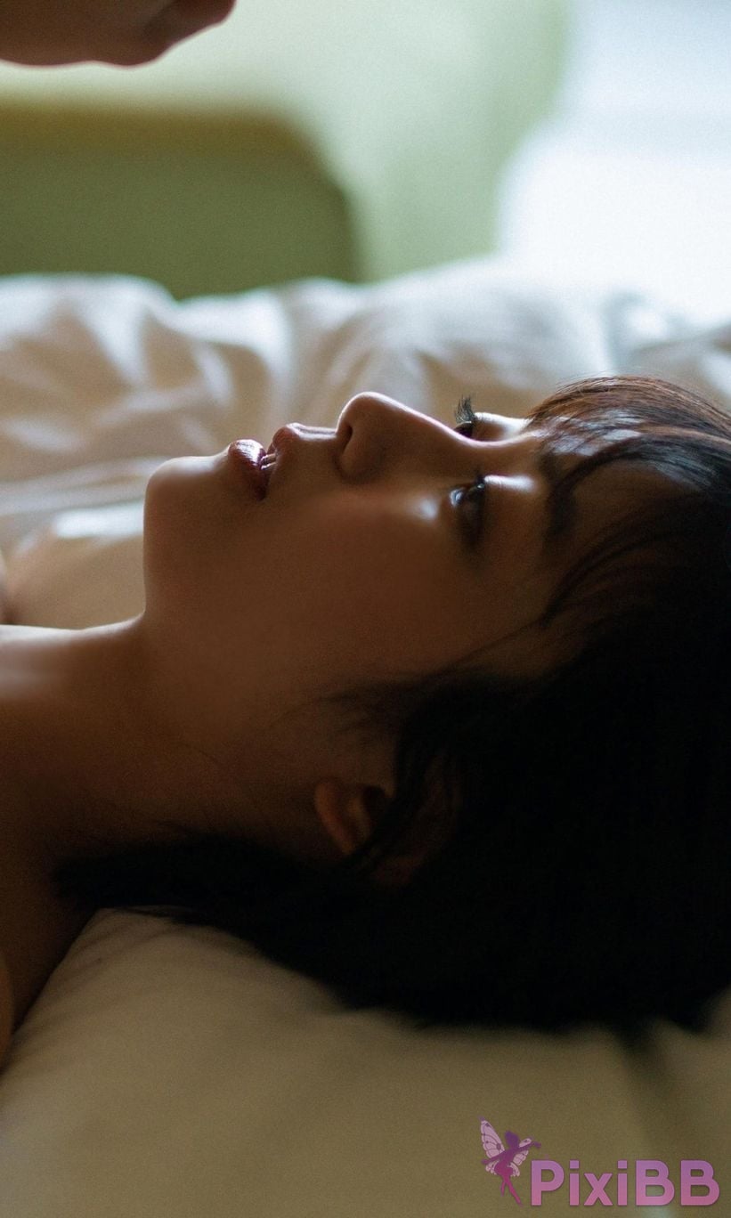Japanese Idol Suzuka Morita Ryoka Digital Exclusive Memories of the Sun Week Pre PHOTO BOOK PixiBB.COM 025