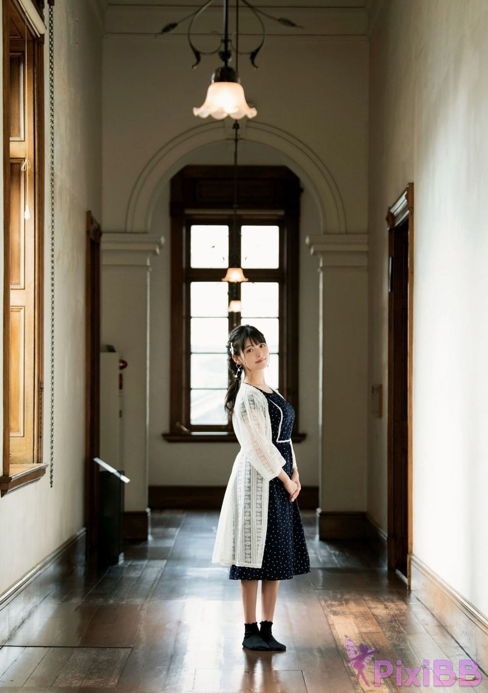Japanese Idol Sumire Uesaka Kamisaka JAPAN Violet Hearing Record Kadokawa digital photo book PixiBB.COM 194