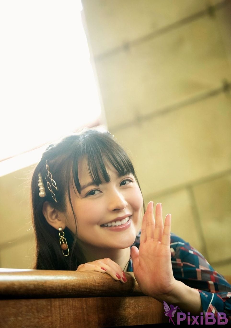 Japanese Idol Sumire Uesaka Kamisaka JAPAN Violet Hearing Record Kadokawa digital photo book PixiBB.COM 217