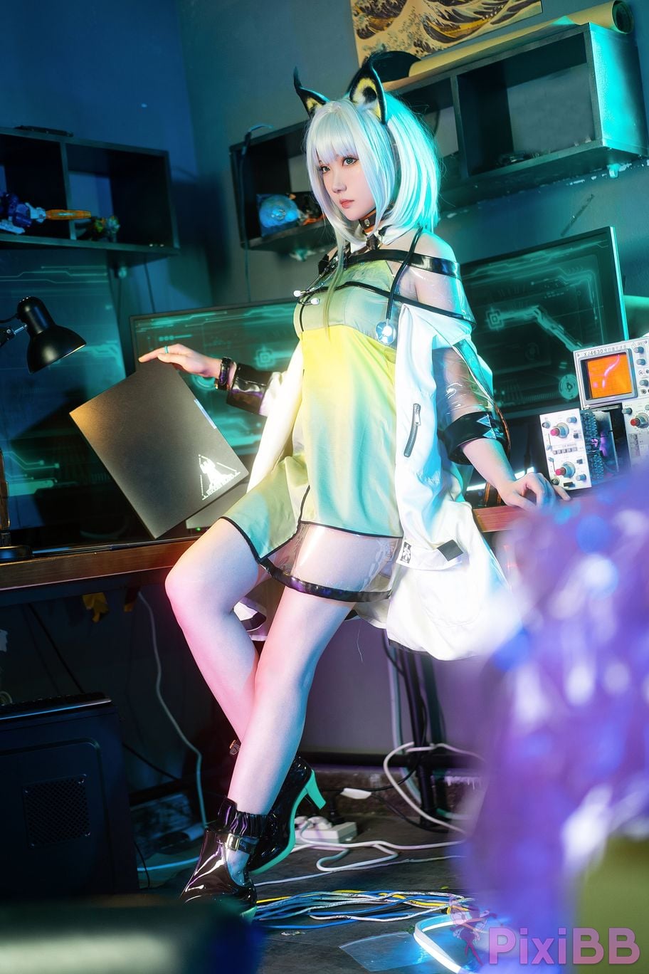 Coser Kaltsit PixiBB.COM 010