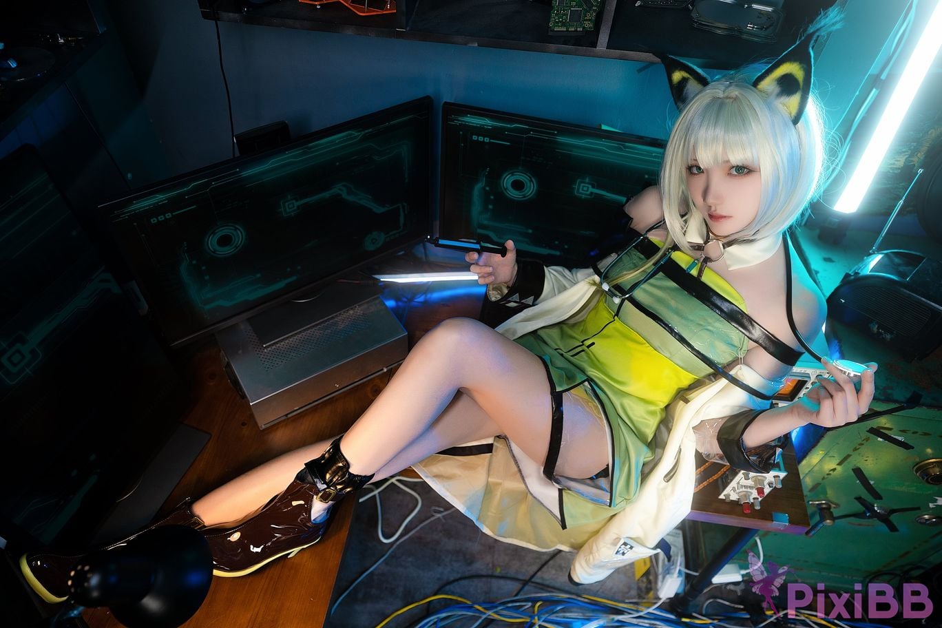 Coser Kaltsit PixiBB.COM 011