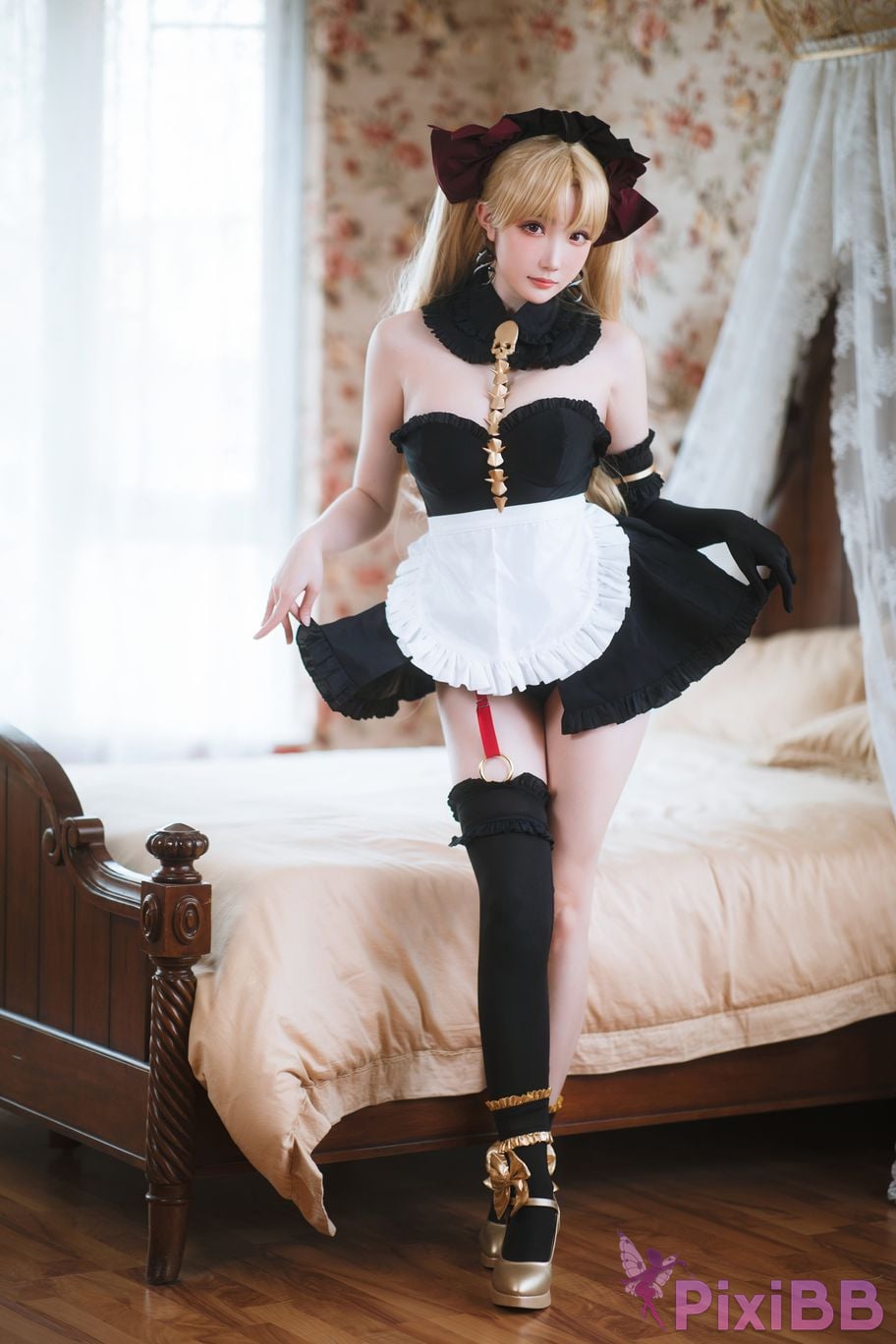 Coser Ereshkigal PixiBB.COM 001