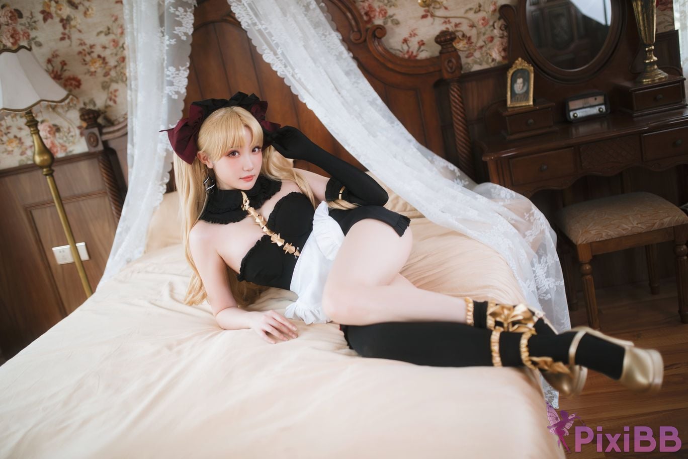 Coser Ereshkigal PixiBB.COM 022