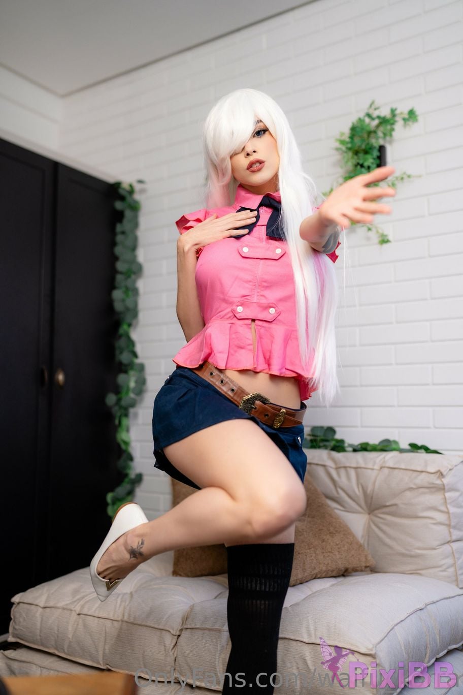 Waifu Korra Elizabeth Liones PixiBB.COM 11