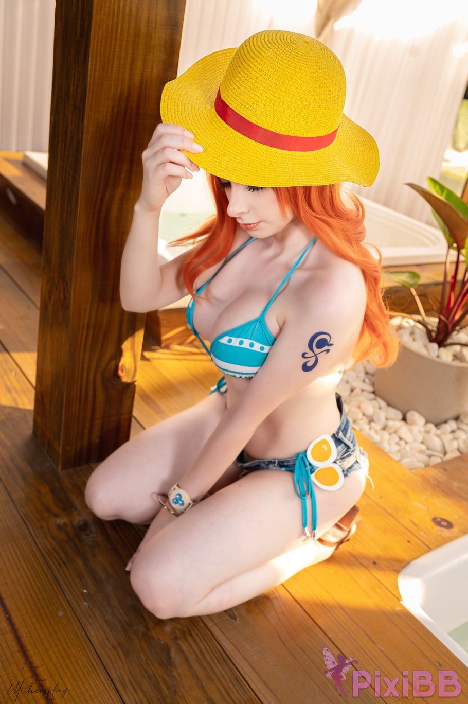 Miih Cosplay Nami PixiBB.COM 30