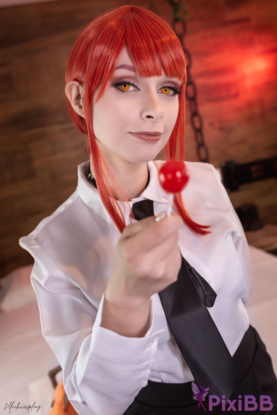 Miih Cosplay Makima PixiBB.COM 10